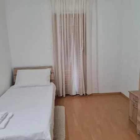 Διαμέρισμα Lalina Gornji Karin